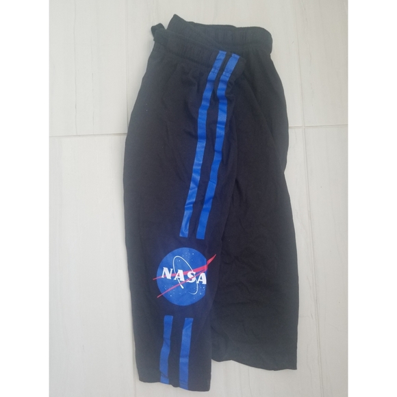 VINTAGE NASA SPACE SHIP SPACE SHORTS - RARE ITEM - Picture 2 of 5